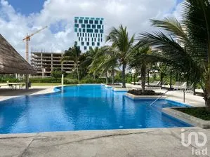 NEX-204335 - Departamento en Venta, con 3 recamaras, con 3 baños, con 220 m2 de construcción en Zona Hotelera, CP 77500, Quintana Roo.