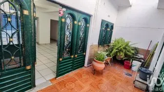 NEX-277371 - Casa en Venta, con 3 recamaras, con 2 baños, con 160 m2 de construcción en San Juan de Guadalupe, CP 78359, San Luis Potosí.