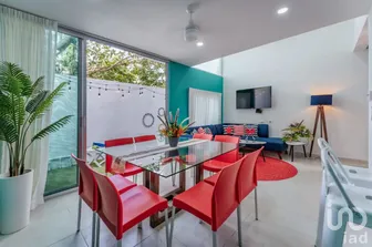 NEX-282369 - Casa en Venta, con 3 recamaras, con 2 baños, con 107.34 m2 de construcción en Chicxulub Puerto, CP 97330, Yucatán.