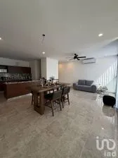 NEX-294040 - Departamento en Venta, con 3 recamaras, con 3 baños, con 130 m2 de construcción en Xcanatún, CP 97302, Yucatán.