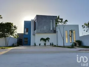 NEX-93067 - Casa en Venta, con 3 recamaras, con 3 baños, con 222 m2 de construcción en Jalapa, CP 97305, Yucatán.