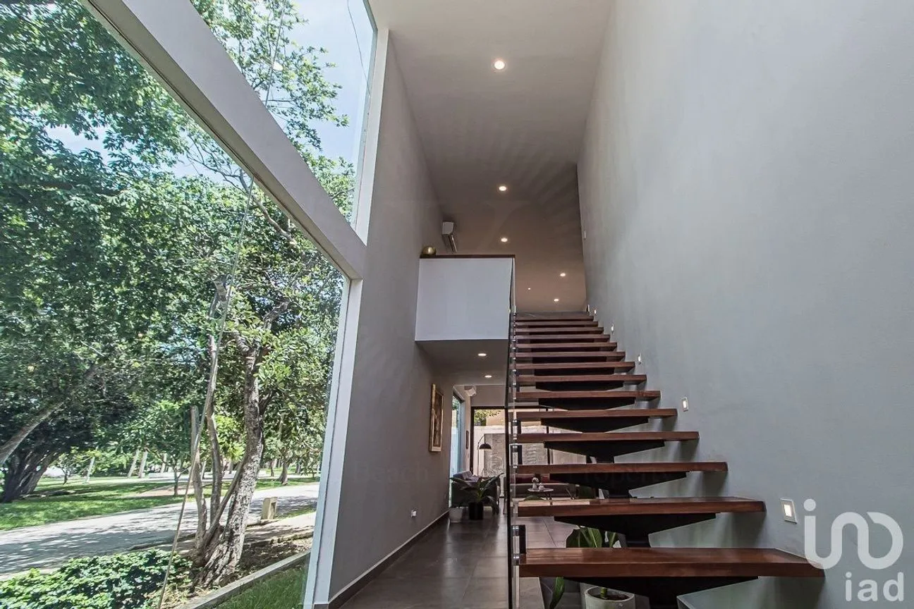 Casa en Venta en Sitpach, Mérida, Yucatán | NEX-202207 | iad México | Foto 2 de 25