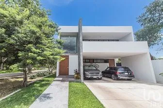 NEX-202207 - Casa en Venta, con 2 recamaras, con 4 baños, con 274.5 m2 de construcción en Sitpach, CP 97306, Yucatán.