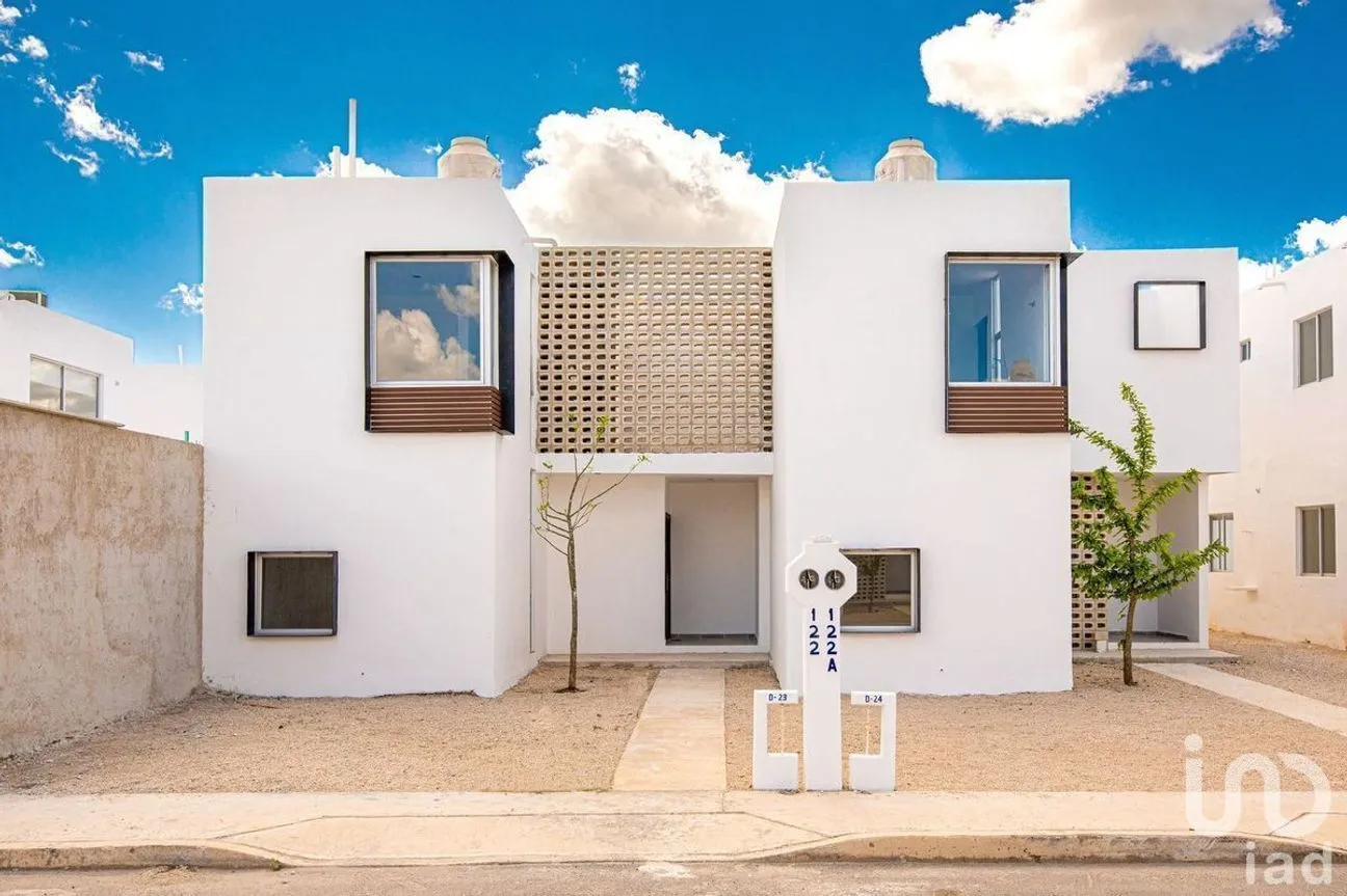 Casa en Venta en Villas del Oriente, Kanasín, Yucatán | NEX-230837 | iad México | Foto 2 de 13