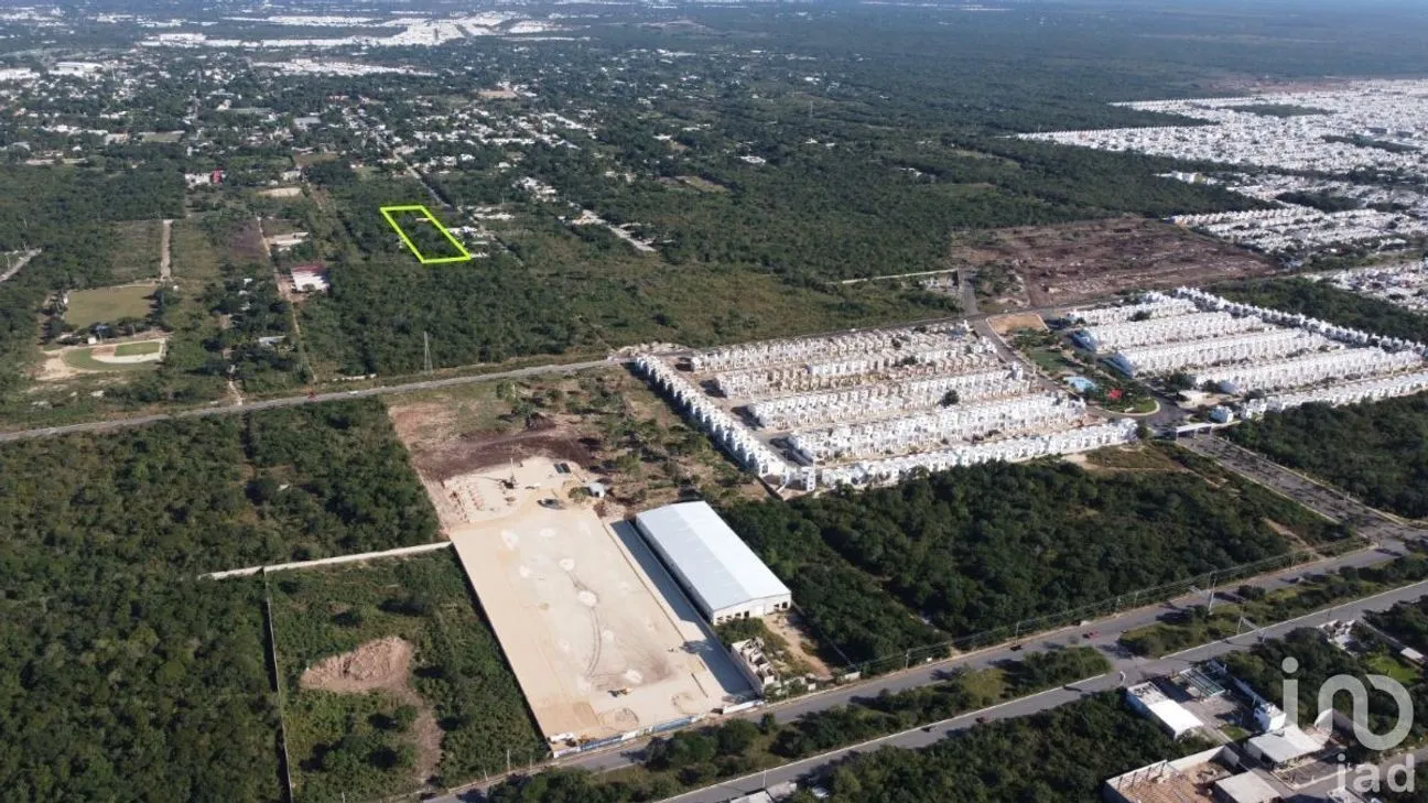 Terreno en Venta en Chichi Suárez, Mérida, Yucatán | NEX-230857 | iad México | Foto 1 de 3