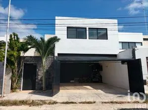 NEX-230886 - Casa en Venta, con 3 recamaras, con 4 baños, con 264.03 m2 de construcción en Santa Gertrudis Copo, CP 97305, Yucatán.