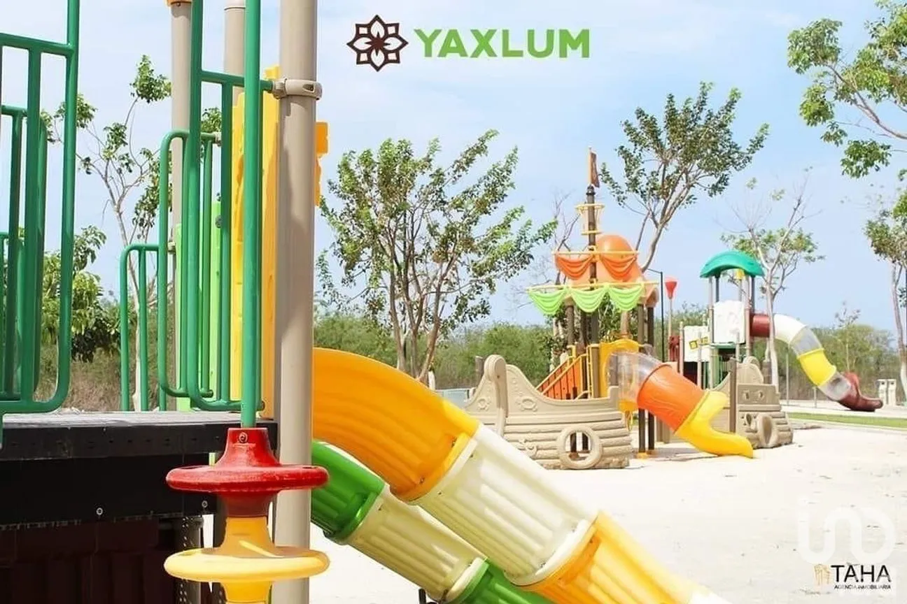 Terreno en Venta en Yaxkukul, Yaxkukul, Yucatán | NEX-272301 | iad México | Foto 5 de 10