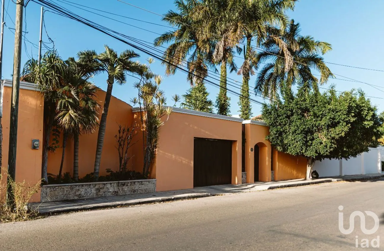 Casa en Venta en Benito Juárez Nte, Mérida, Yucatán | NEX-272321 | iad México | Foto 2 de 39
