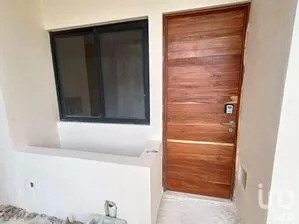 NEX-272391 - Departamento en Venta, con 3 recamaras, con 3 baños, con 173.22 m2 de construcción en San Crisanto, CP 97424, Yucatán.