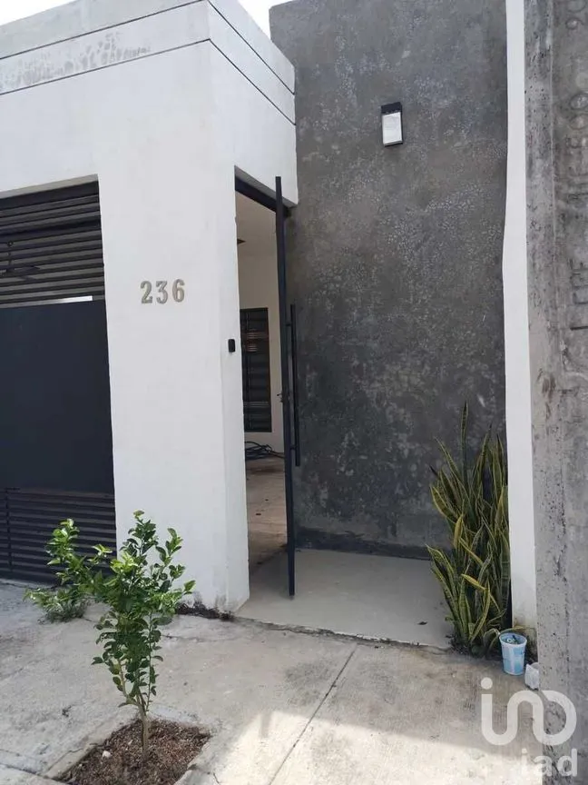 Casa en Venta en Jardines Del Norte, Mérida, Yucatán | NEX-282869 | iad México | Foto 2 de 23