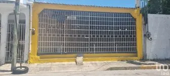 NEX-230268 - Local en Renta en Benito Juárez, CP 24180, Campeche.