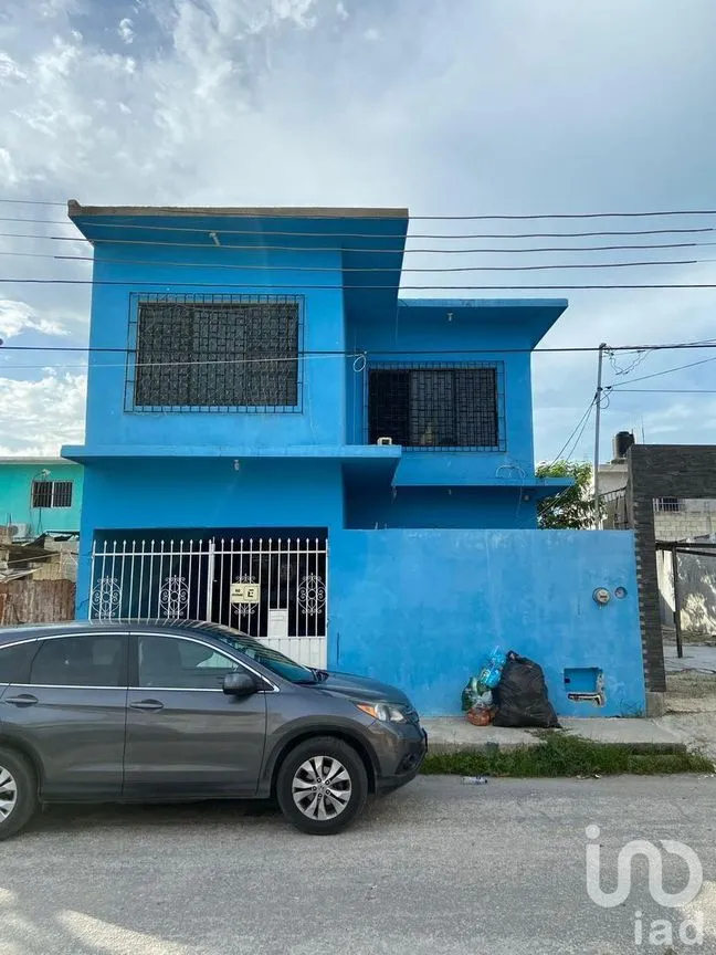 Casa en Venta en Renovación III, Carmen, Campeche | NEX-91969 | iad México | Foto 2 de 18