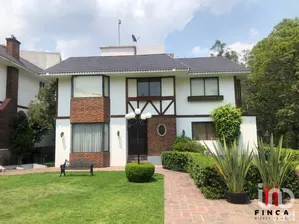 NEX-199704 - Casa en Venta, con 3 recamaras, con 3 baños, con 450 m2 de construcción en Bosque de las Lomas, CP 11700, Ciudad de México.