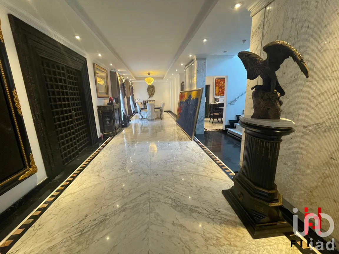 Casa en Venta en Lomas de Chapultepec, Miguel Hidalgo, Ciudad de México | NEX-227840 | iad México | Foto 7 de 32