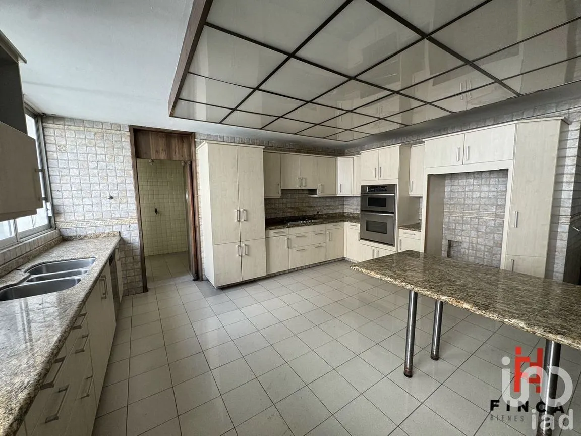 Terreno en Venta en Lomas de Tecamachalco, Naucalpan de Juárez, Estado De México | NEX-229845 | iad México | Foto 8 de 21