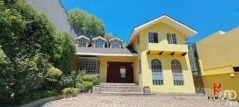 NEX-271729 - Casa en Venta, con 3 recamaras, con 2 baños, con 423 m2 de construcción en Lomas de las Palmas, CP 52788, Estado de México.