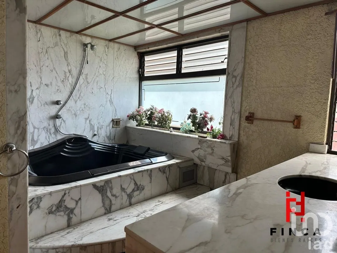 Casa en Venta en Bosques de Tetlameya, Coyoacán, Ciudad de México | NEX-272070 | iad México | Foto 14 de 34