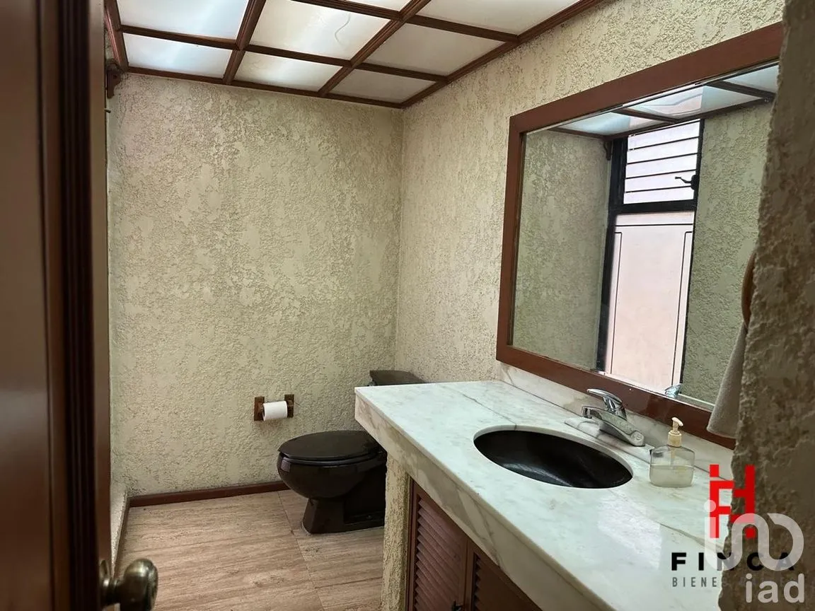 Casa en Venta en Bosques de Tetlameya, Coyoacán, Ciudad de México | NEX-272070 | iad México | Foto 4 de 34