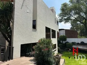 NEX-272070 - Casa en Venta, con 4 recamaras, con 5 baños, con 843 m2 de construcción en Bosques de Tetlameya, CP 04730, Ciudad de México.