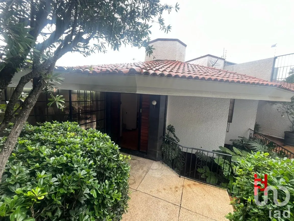Casa en Venta en Lomas Altas, Miguel Hidalgo, Ciudad de México | NEX-273468 | iad México | Foto 3 de 41