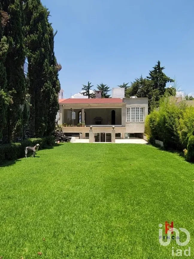 Casa en Venta en Parques de la Herradura, Huixquilucan, Estado de México | NEX-275454 | iad México | Foto 2 de 38