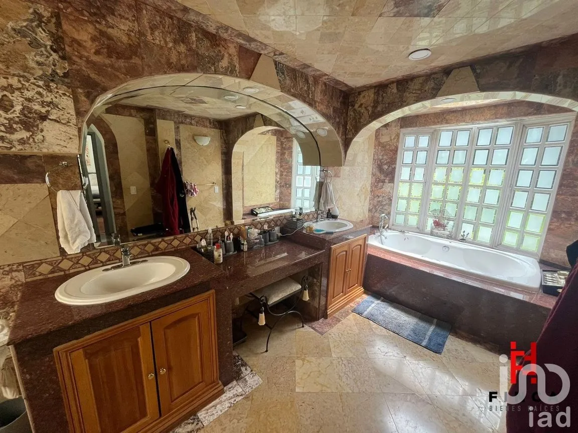 Casa en Venta en Parques de la Herradura, Huixquilucan, Estado de México | NEX-275454 | iad México | Foto 29 de 38
