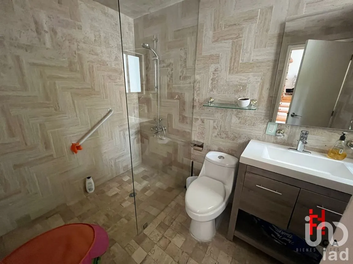 Casa en Venta en Parques de la Herradura, Huixquilucan, Estado de México | NEX-275454 | iad México | Foto 32 de 38