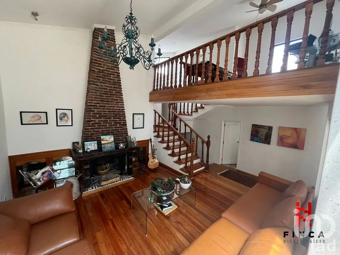 Casa en Venta en Parques de la Herradura, Huixquilucan, Estado de México | NEX-275454 | iad México | Foto 8 de 38