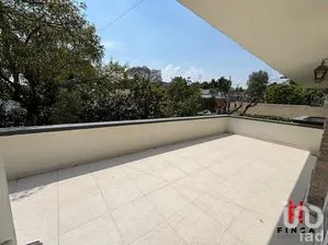 NEX-275458 - Casa en Venta, con 4 recamaras, con 5 baños, con 620 m2 de construcción en Lomas Hipódromo, CP 53900, Estado de México.