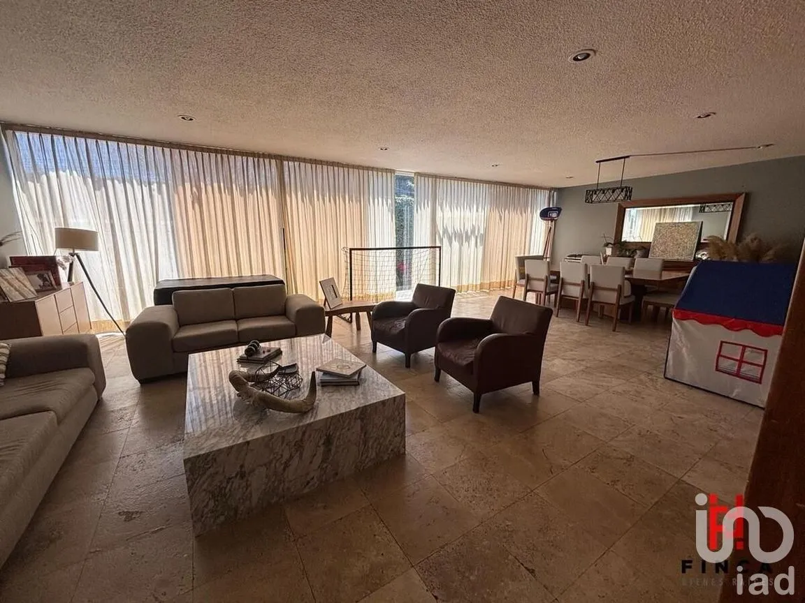 Casa en Venta en Lomas de Bezares, Miguel Hidalgo, Ciudad de México | NEX-277448 | iad México | Foto 1 de 25