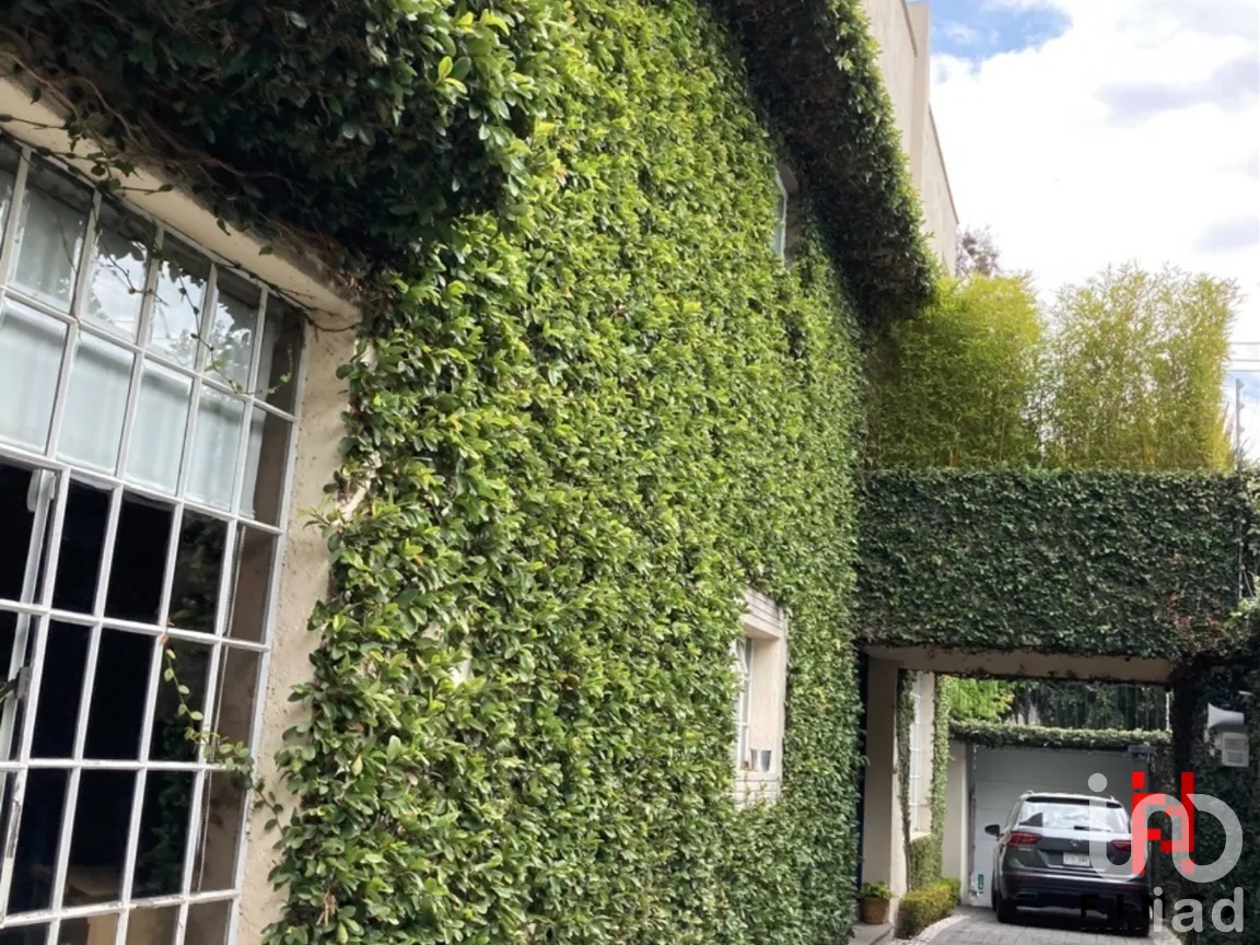 Casa en Venta en Lomas de Chapultepec I Sección, Miguel Hidalgo, Ciudad de México | NEX-278267 | iad México | Foto 1 de 26
