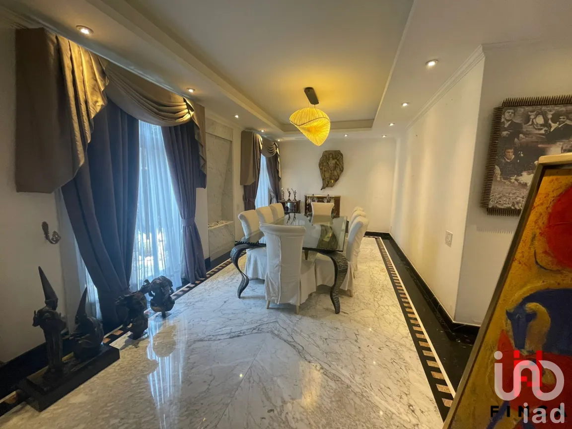 Casa en Venta en Lomas de Chapultepec I Sección, Miguel Hidalgo, Ciudad de México | NEX-284332 | iad México | Foto 8 de 32