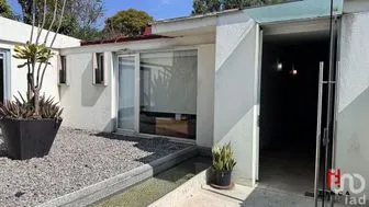 NEX-288386 - Casa en Venta, con 3 recamaras, con 3 baños, con 745 m2 de construcción en Lomas Hipódromo, CP 53900, Estado de México.