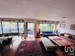 NEX-288634 - Casa en Venta, con 3 recamaras, con 4 baños, con 389 m2 de construcción en Bosques de las Lomas, CP 05120, Ciudad de México.