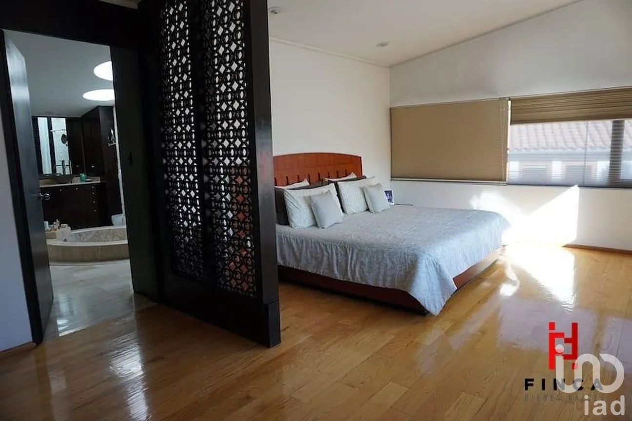 Casa en Venta en Bosque de las Lomas, Miguel Hidalgo, Ciudad de México | NEX-289323 | iad México | Foto 19 de 37