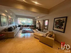 NEX-291403 - Departamento en Venta, con 3 recamaras, con 3 baños, con 329 m2 de construcción en Interlomas, CP 52787, Estado de México.