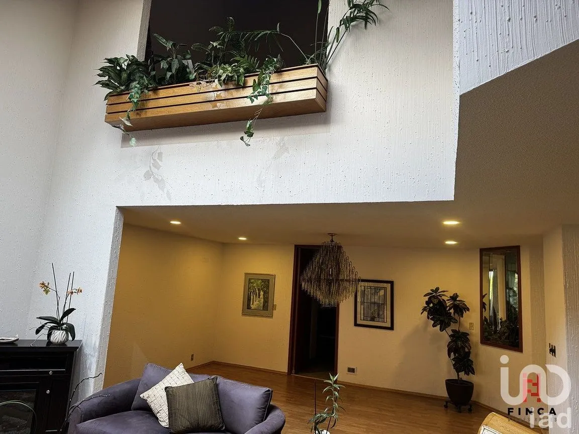Casa en Venta en Bosque de las Lomas, Miguel Hidalgo, Ciudad de México | NEX-291439 | iad México | Foto 4 de 30
