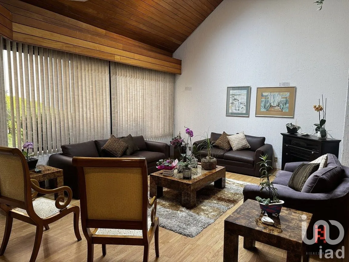 Casa en Venta en Bosque de las Lomas, Miguel Hidalgo, Ciudad de México | NEX-291439 | iad México | Foto 1 de 30