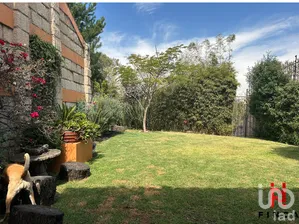NEX-294528 - Casa en Venta, con 3 recamaras, con 3 baños, con 350 m2 de construcción en Lomas de Tecamachalco, CP 53950, Estado de México.