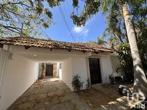 NEX-216628 - Casa en Renta, con 1 baño, con 183.04 m2 de construcción.