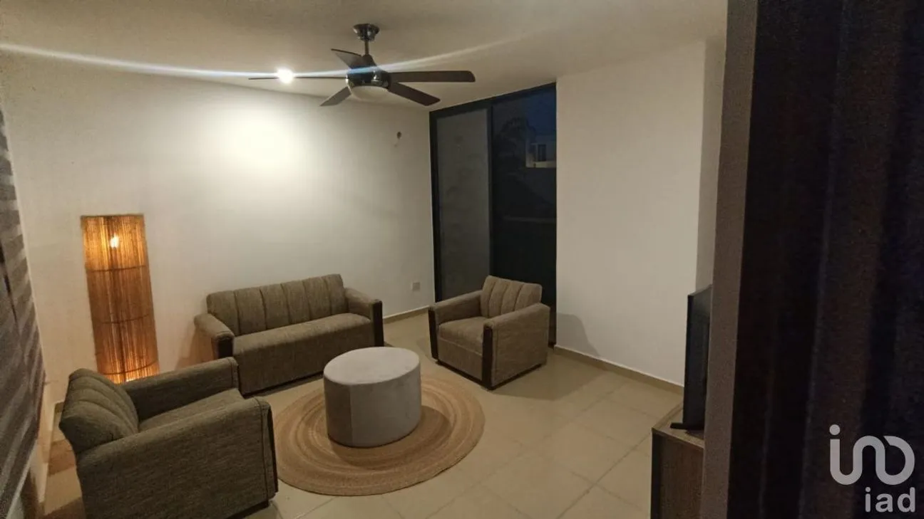 Casa en Renta en Cholul, Mérida, Yucatán | NEX-228435 | iad México | Foto 2 de 22