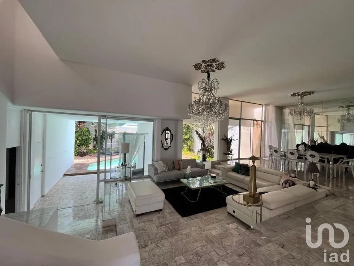 Casa en Venta en Campestre, Mérida, Yucatán | NEX-228441 | iad México | Foto 3 de 19