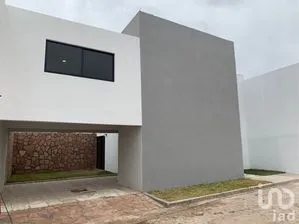NEX-201669 - Casa en Venta, con 3 recamaras, con 2 baños, con 169 m2 de construcción en Puentecillas, CP 36263, Guanajuato.