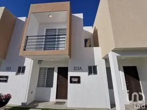 NEX-202084 - Casa en Venta, con 2 recamaras, con 2 baños, con 95 m2 de construcción en Los Héroes León, CP 37544, Guanajuato.