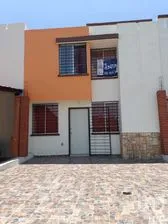 NEX-202095 - Casa en Venta, con 3 recamaras, con 3 baños, con 130 m2 de construcción en Jardines del Río, CP 37548, Guanajuato.