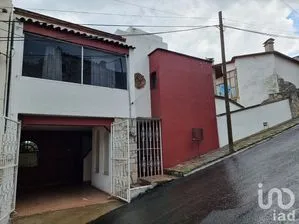 NEX-202134 - Casa en Venta, con 3 recamaras, con 2 baños, con 350 m2 de construcción en San Javier 2, CP 36020, Guanajuato.