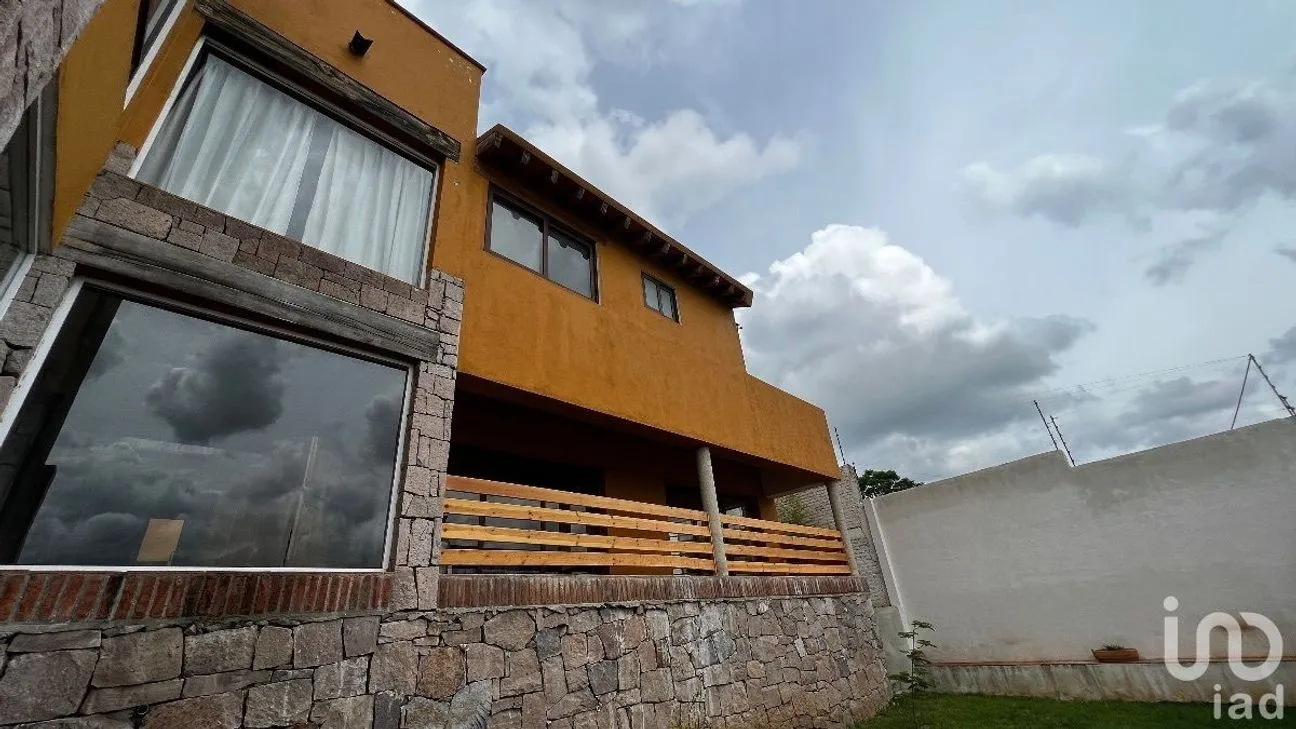 Casa en Renta en Santa Teresa, Guanajuato, Guanajuato | NEX-202136 | iad México | Foto 1 de 37