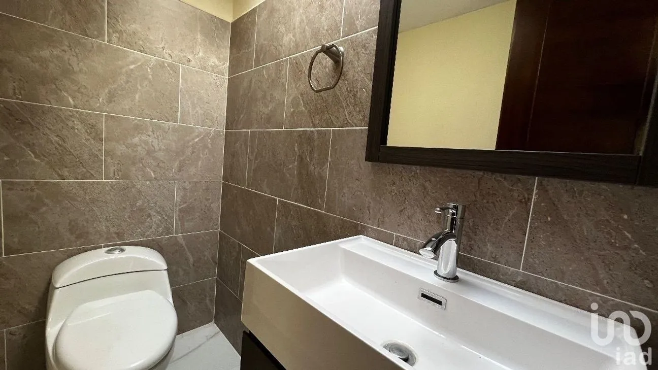 Casa en Venta en Burocrático, Guanajuato, Guanajuato | NEX-227988 | iad México | Foto 17 de 48