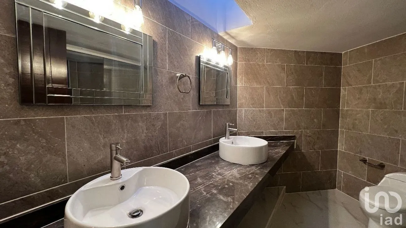 Casa en Venta en Burocrático, Guanajuato, Guanajuato | NEX-227988 | iad México | Foto 30 de 48