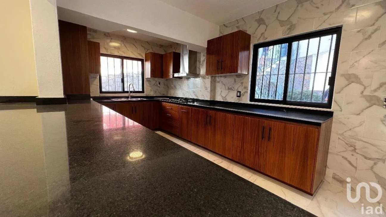 Casa en Venta en Burocrático, Guanajuato, Guanajuato | NEX-227988 | iad México | Foto 5 de 48
